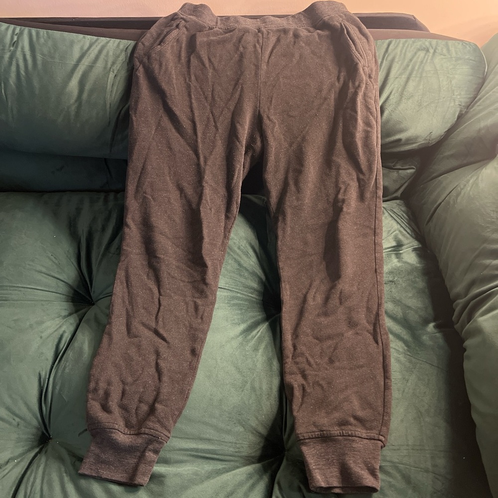 Gray lounge jogger sweatpants